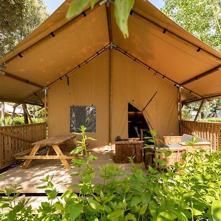 Camping Campo Dei Fiori - Glamping4All ヴァダ エクステリア 写真