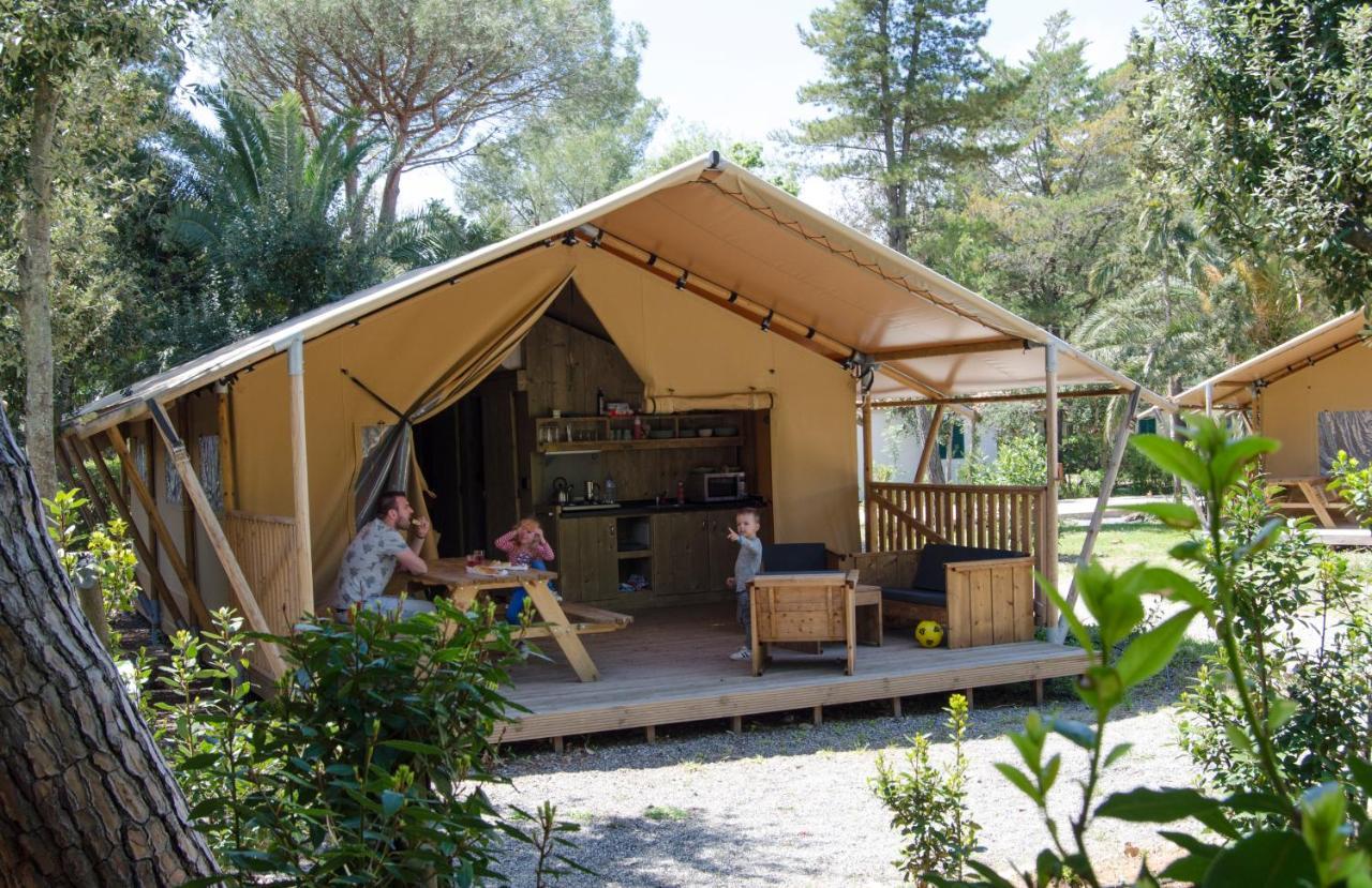 Camping Campo Dei Fiori - Glamping4All ヴァダ エクステリア 写真